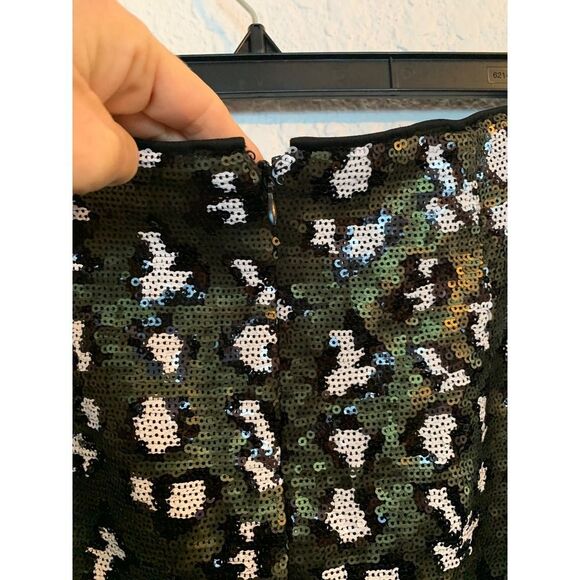 Eloquii Sequin Abstract Cheetah Print Pencil Skirt n Olive Green Size 18 - Picture 6 of 12